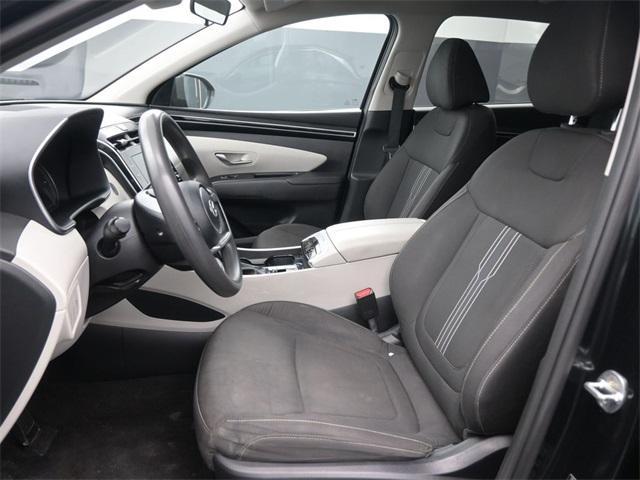 Photo of 2023 Phantom Black Hyundai TUCSON