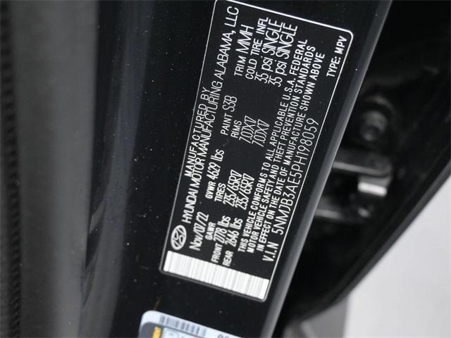 Photo of 2023 Phantom Black Hyundai TUCSON