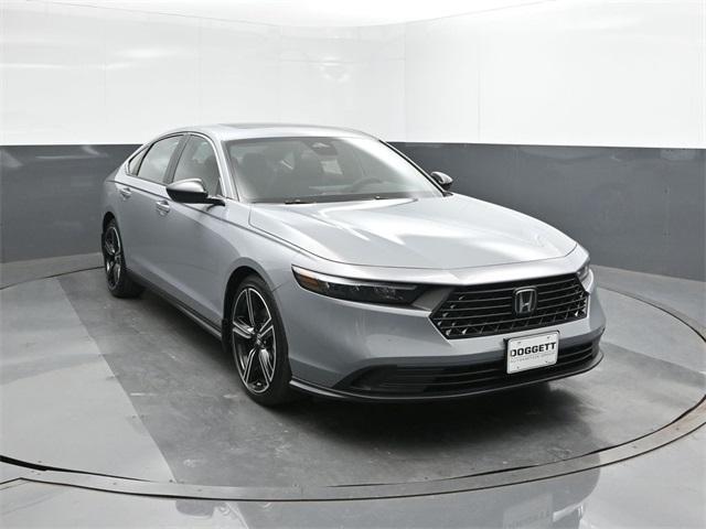 Photo of 2025 Urban Gray Pearl Honda Accord Hybrid