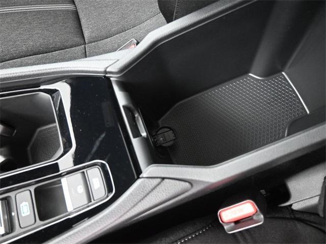Photo of 2025 Urban Gray Pearl Honda Accord Hybrid