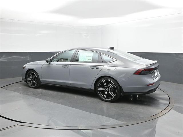 Photo of 2025 Urban Gray Pearl Honda Accord Hybrid