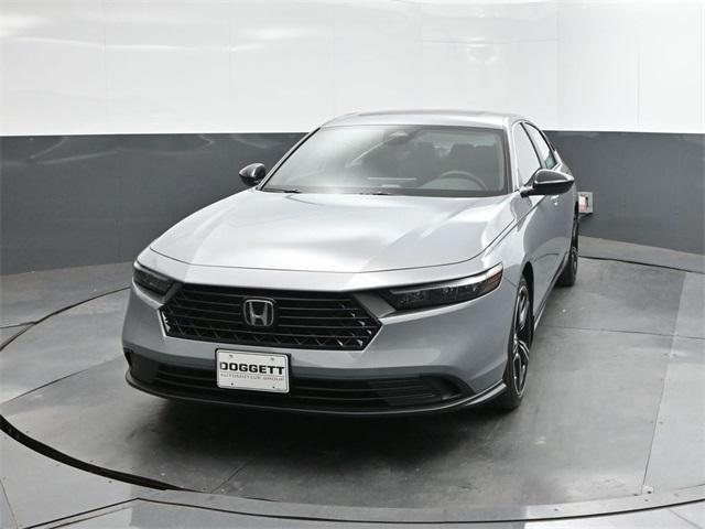 Photo of 2025 Urban Gray Pearl Honda Accord Hybrid