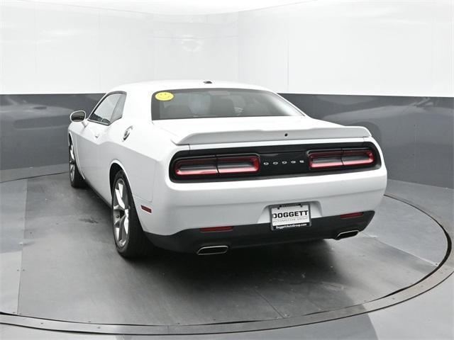 Photo of 2022 White Knuckle Clearcoat Dodge Challenger