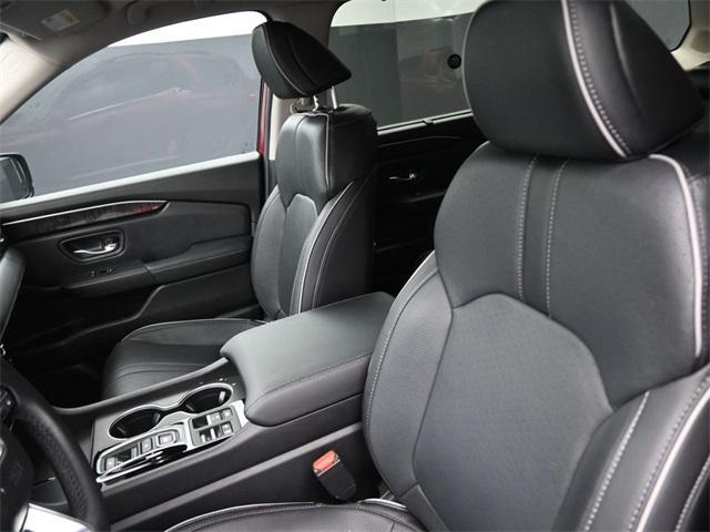 Photo of 2024 Radiant Red Metallic II Honda Pilot