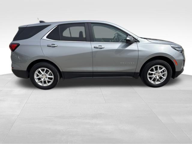 Photo of 2024 Sterling Gray Metallic Chevrolet Equinox
