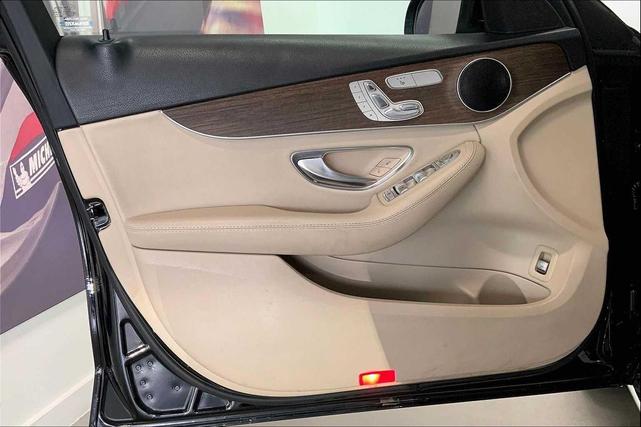 Photo of 2019 Black Mercedes-Benz C-Class