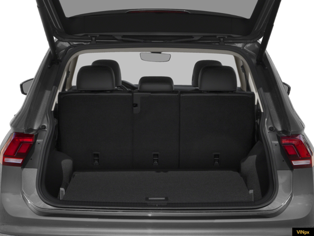 Photo of 2022 Deep Black Pearl Volkswagen Tiguan
