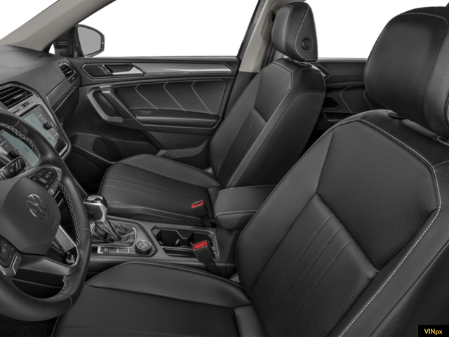 Photo of 2022 Deep Black Pearl Volkswagen Tiguan
