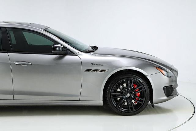 Photo of 2022 Grigio Metallic Maserati Quattroporte