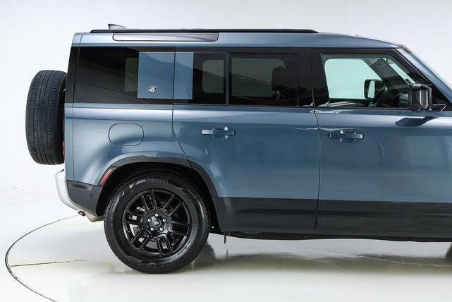 Photo of 2024 Tasman Blue Land Rover Defender