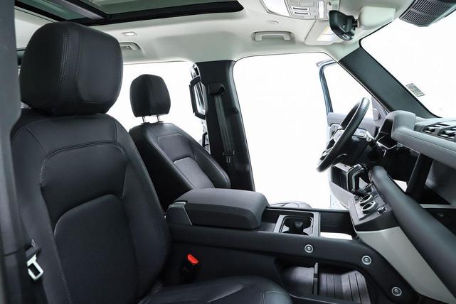 Photo of 2024 Tasman Blue Land Rover Defender