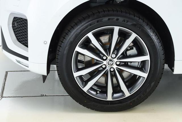 Photo of 2026 Fuji White Jaguar F-PACE