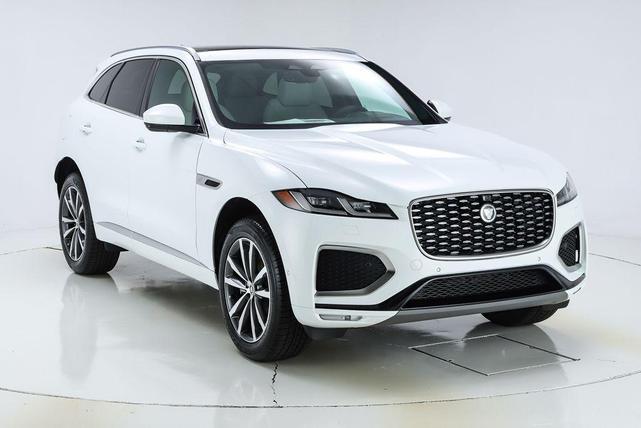 Photo of 2026 Fuji White Jaguar F-PACE