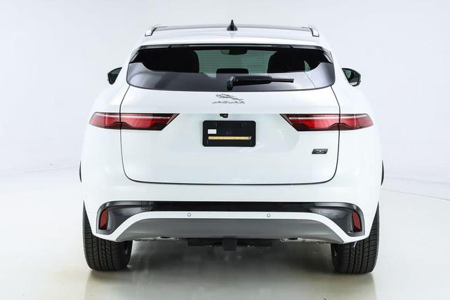 Photo of 2026 Fuji White Jaguar F-PACE