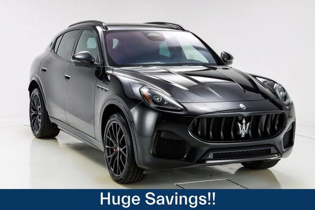 Photo of 2024 Nero Noctis Maserati Grecale