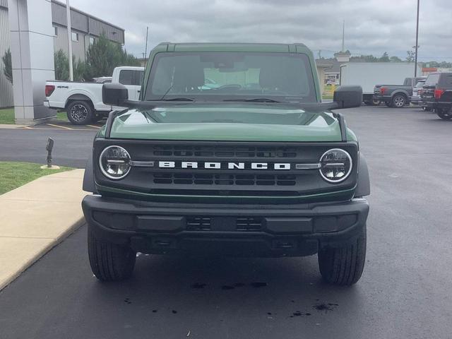 Photo of 2025 Eruption Green Metallic Ford Bronco