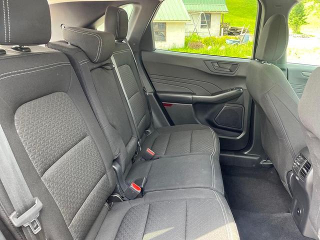 Photo of 2024 Agate Black Metallic Ford Escape