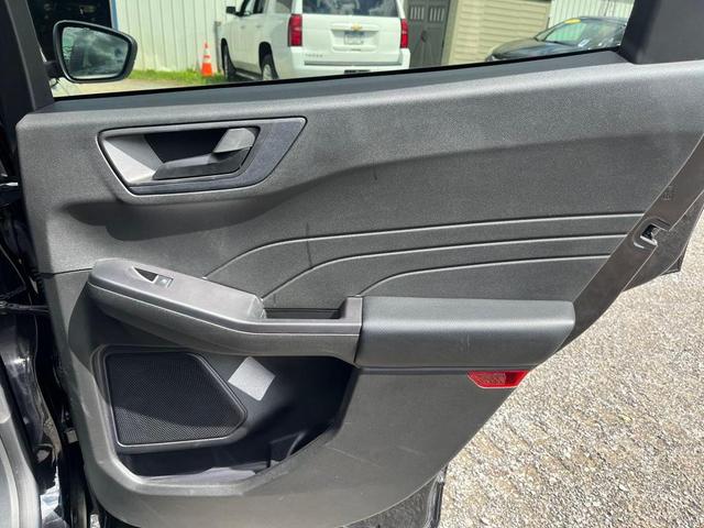 Photo of 2024 Agate Black Metallic Ford Escape