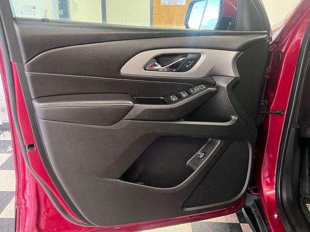 Photo of 2020 Cajun Red Tintcoat Chevrolet Traverse