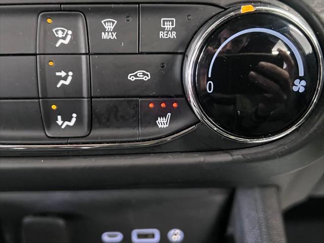 Photo of 2023 Summit White Chevrolet Trailblazer
