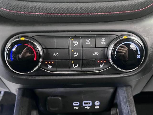 Photo of 2023 Summit White Chevrolet Trailblazer