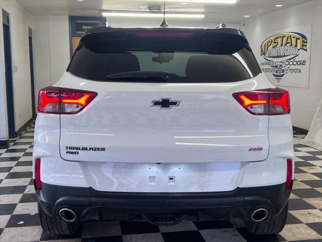 Photo of 2023 Summit White Chevrolet Trailblazer