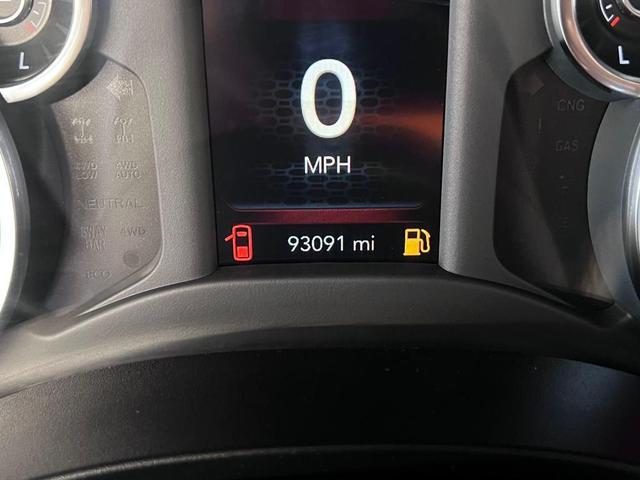 Photo of 2019 Granite Crystal Metallic Clearcoat RAM 1500