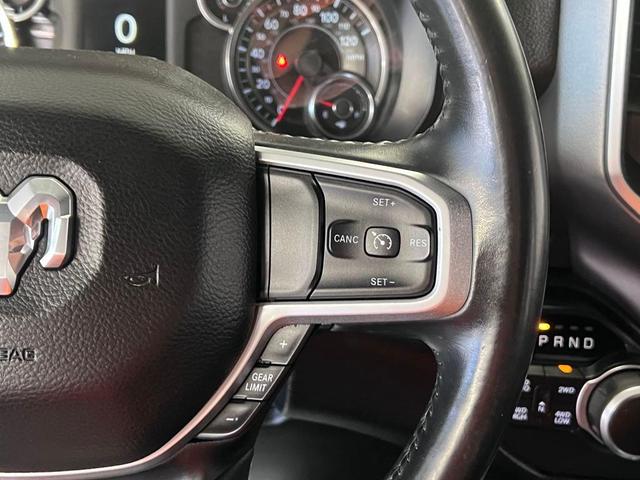 Photo of 2019 Granite Crystal Metallic Clearcoat RAM 1500