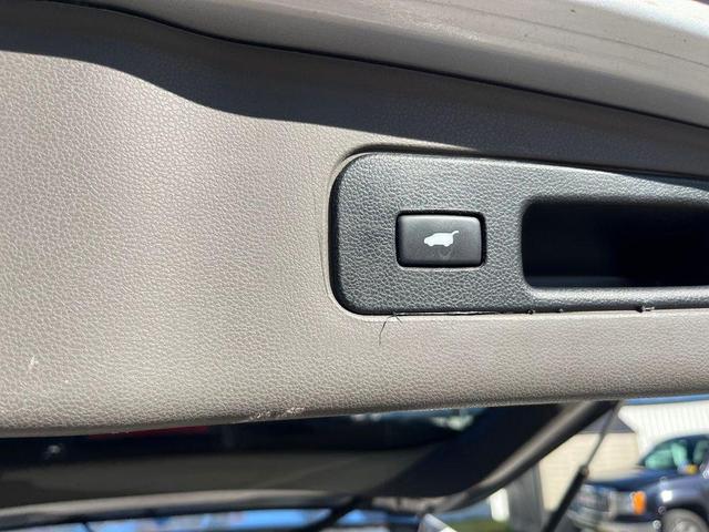Photo of 2014 Modern Steel Metallic Honda Odyssey