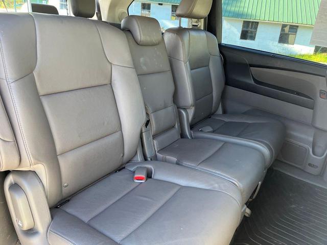 Photo of 2014 Modern Steel Metallic Honda Odyssey