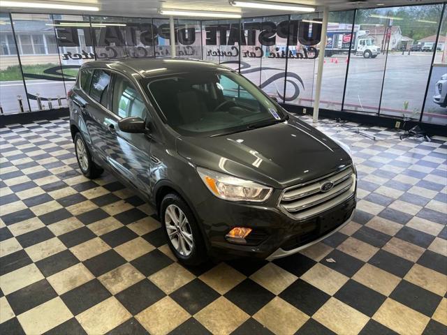 Photo of 2019 Magnetic Ford Escape