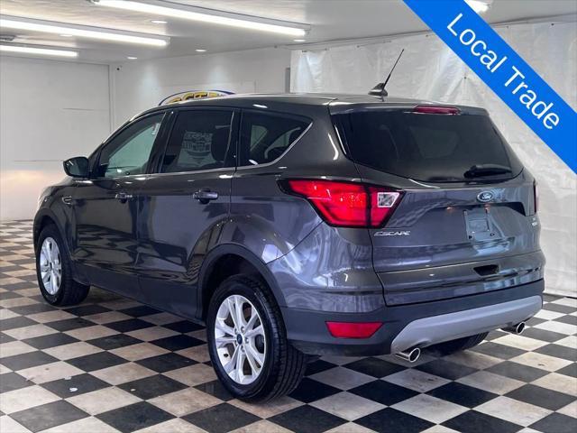 Photo of 2019 Magnetic Ford Escape