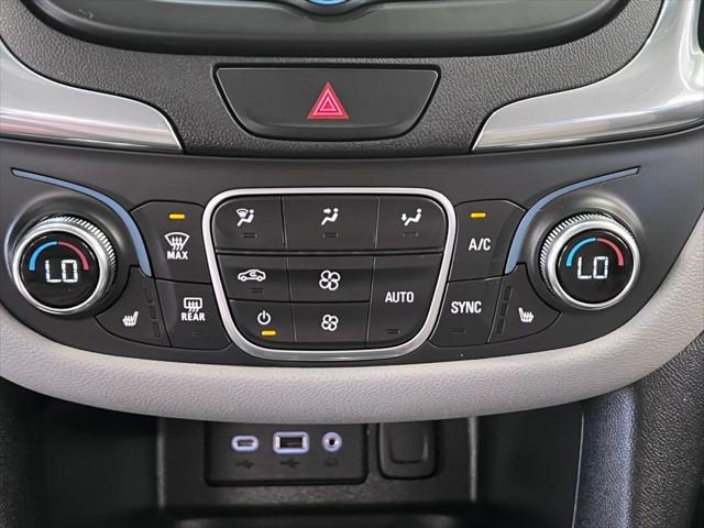 Photo of 2020 Midnight Blue Metallic Chevrolet Equinox