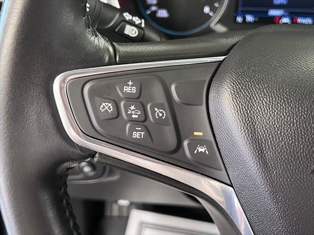 Photo of 2020 Midnight Blue Metallic Chevrolet Equinox