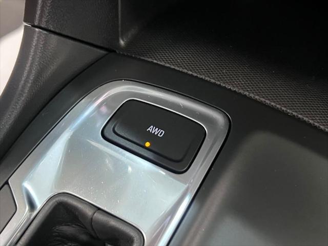 Photo of 2020 Midnight Blue Metallic Chevrolet Equinox