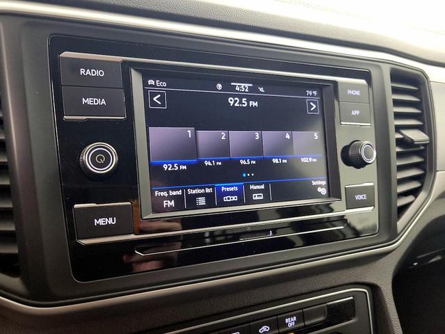 Photo of 2021 White Volkswagen Atlas