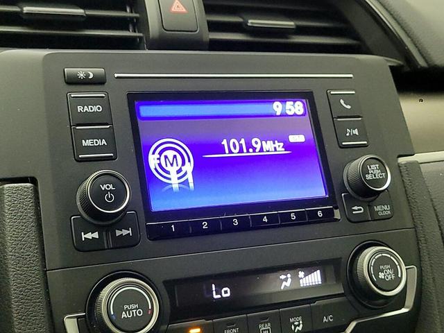 Photo of 2019 Gray Honda Civic