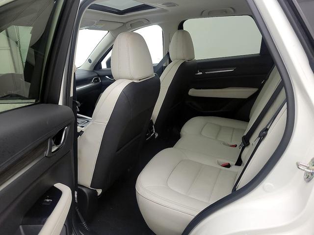 Photo of 2023 White Mazda CX-5