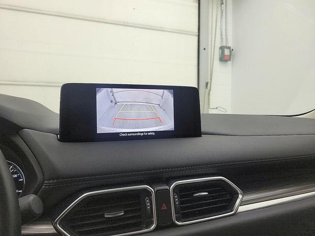Photo of 2023 White Mazda CX-5
