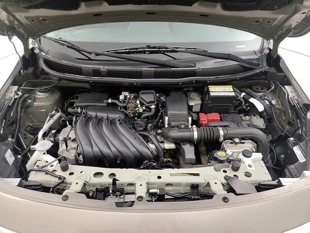 Photo of 2015 Gray Nissan Versa
