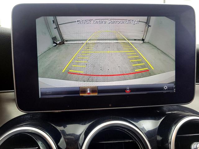 Photo of 2016 White Mercedes-Benz C-Class