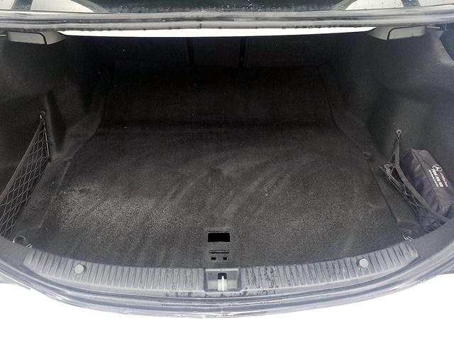 Photo of 2016 White Mercedes-Benz C-Class