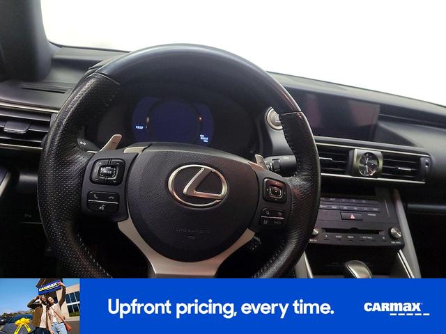 Photo of 2020 White Lexus IS 300