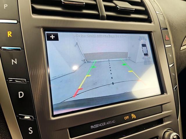 Photo of 2019 Black Lincoln MKZ