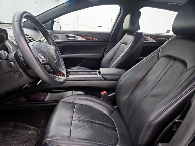 Photo of 2019 Black Lincoln MKZ