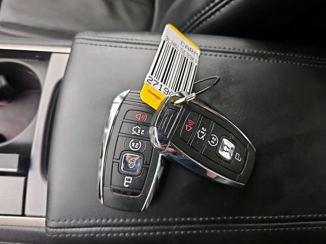 Photo of 2019 Black Lincoln MKZ
