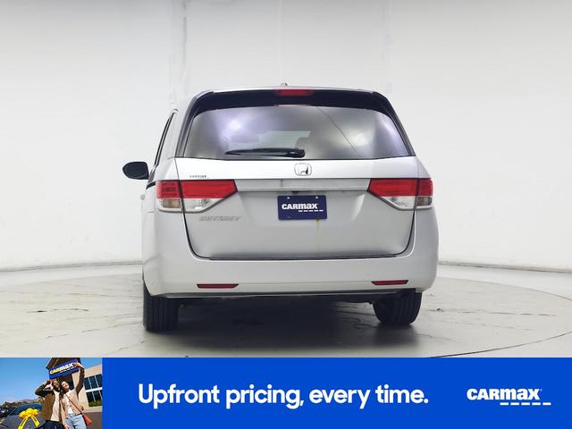 Photo of 2014 Silver Honda Odyssey