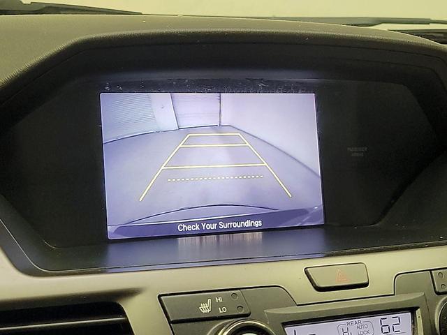 Photo of 2014 Silver Honda Odyssey