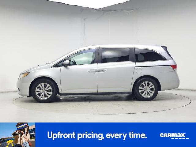 Photo of 2014 Silver Honda Odyssey