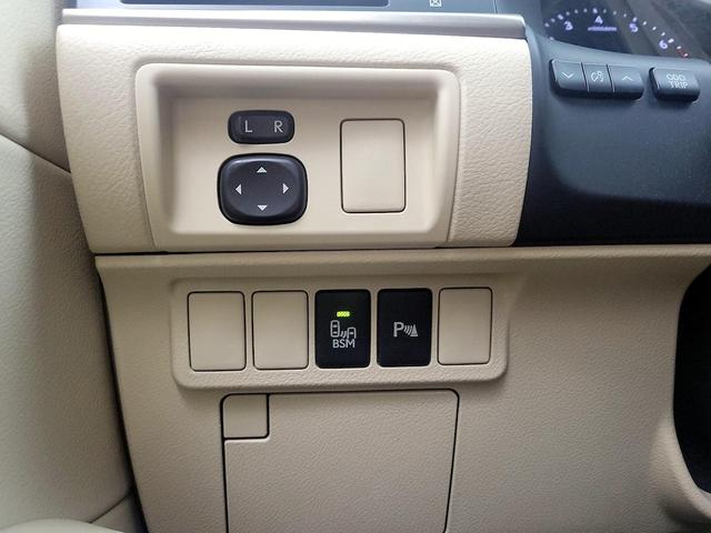Photo of 2014 White Lexus ES 350